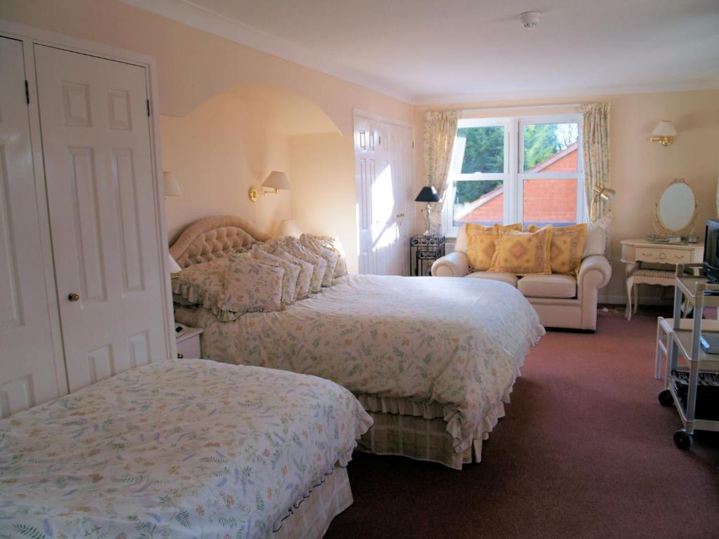 Отель Meadow House Burwell  Экстерьер фото